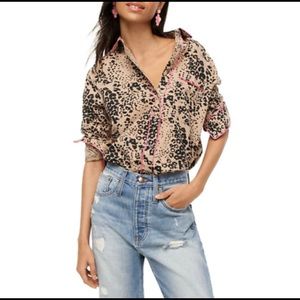 Leopard Linen Top w/ Pink Piping